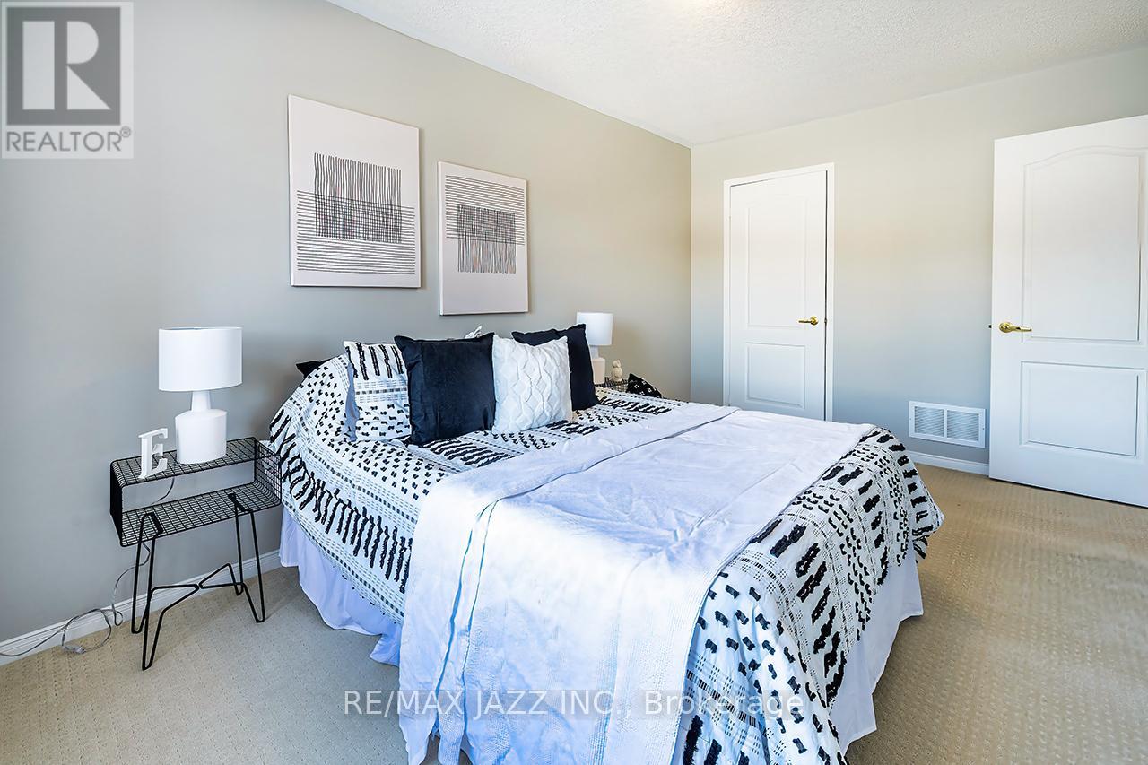 25 Summerside Avenue, Whitby, Ontario  L1R 0K1 - Photo 22 - E12818830