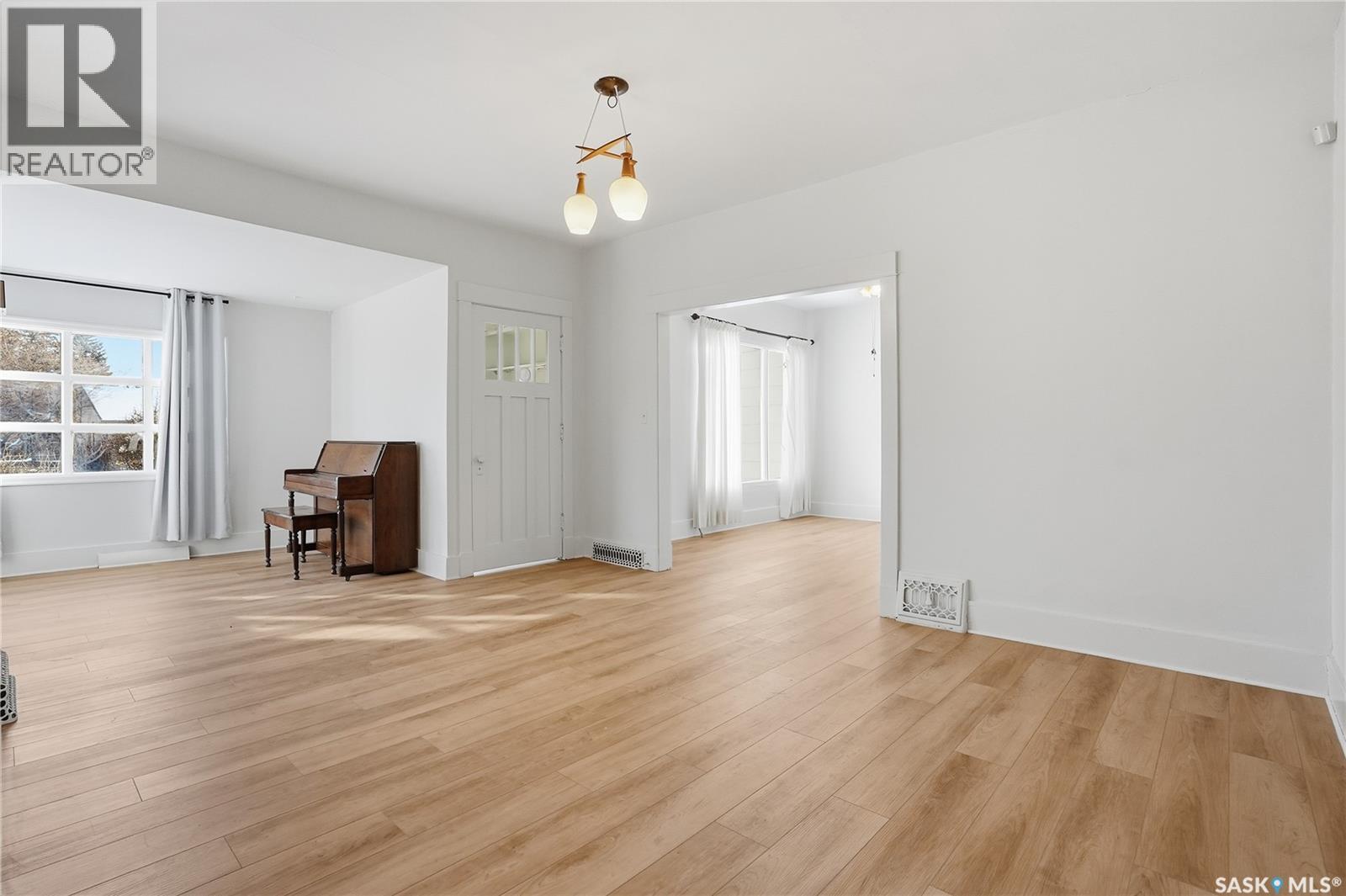 410 Leslie Avenue, Saskatoon, Saskatchewan  S7H 2Z1 - Photo 6 - SK029015