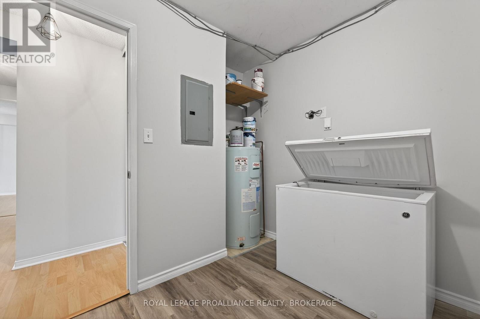 313 - 310 Kingsdale Avenue, Kingston, Ontario  K7M 8S1 - Photo 24 - X12818718