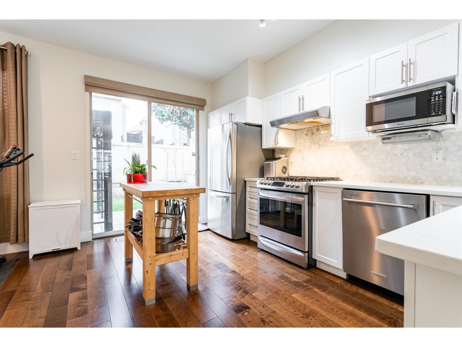 80 15152 62a Avenue, Surrey, British Columbia  V3S 1V1 - Photo 4 - R3093160