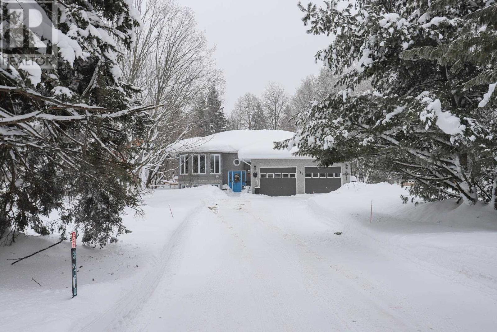 797 Fifth Lin E, Sault Ste. Marie, Ontario  P6A 6J8 - Photo 50 - SM260039