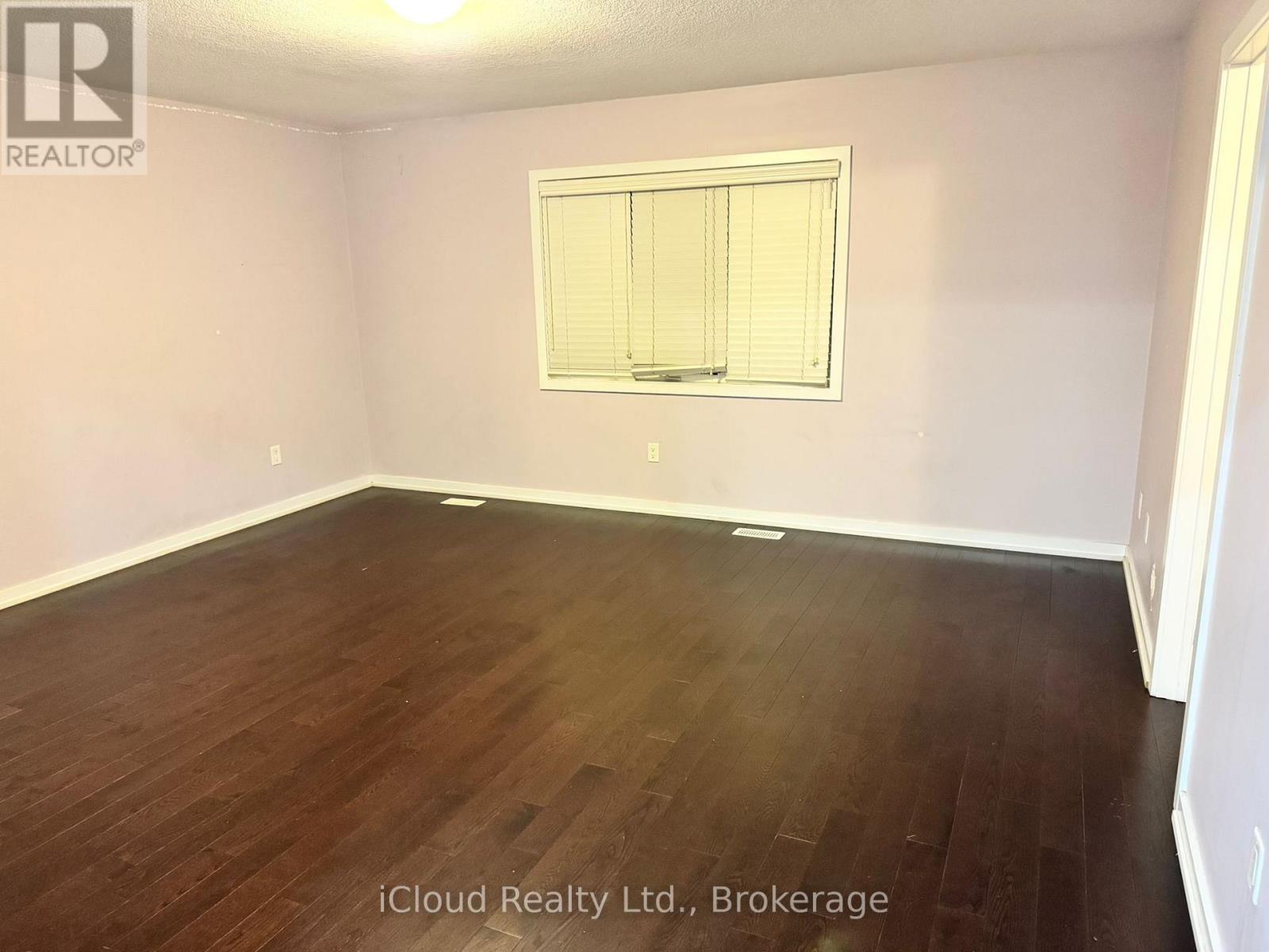 88 West Glen Avenue, Hamilton, Ontario  L8J 0H8 - Photo 12 - X12812492