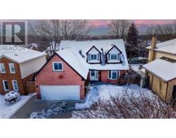 89 BIEHN DRIVE, Kitchener, Ontario