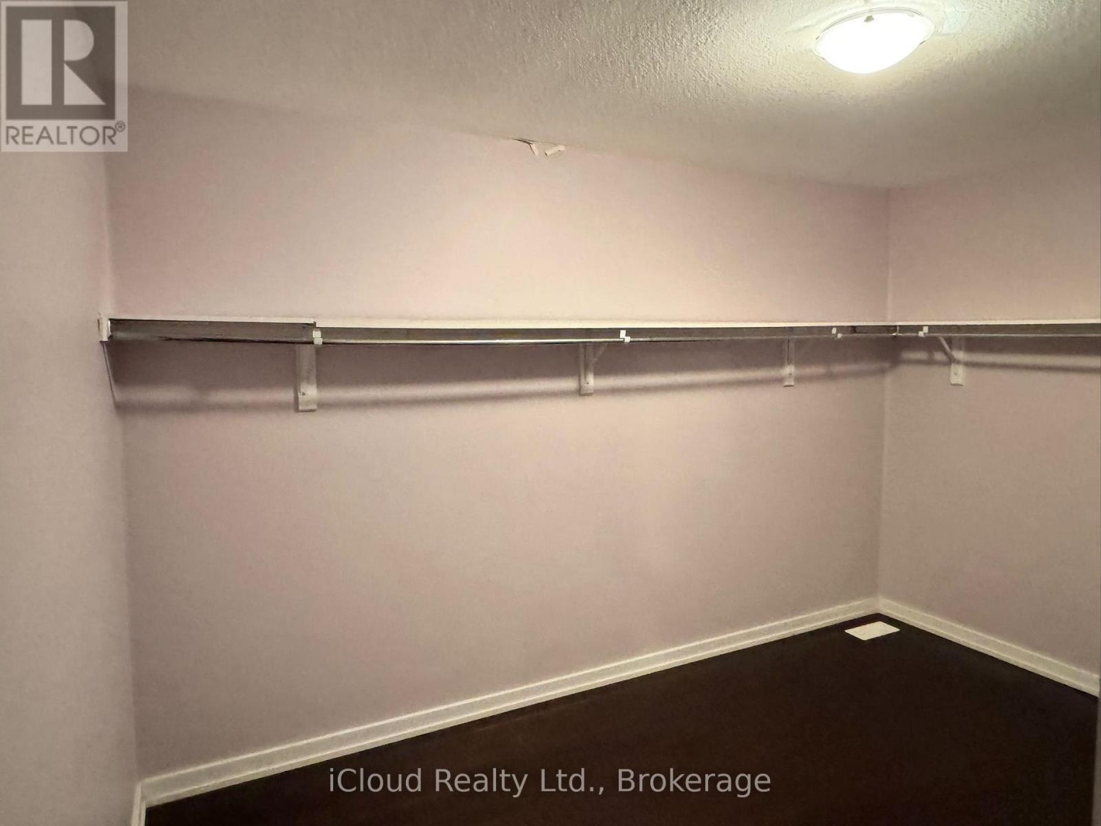 88 West Glen Avenue, Hamilton, Ontario  L8J 0H8 - Photo 13 - X12812492