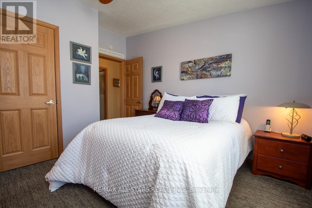 37 Creekside Circle, Kawartha Lakes, Ontario  K0M 1L0 - Photo 12 - X12818716