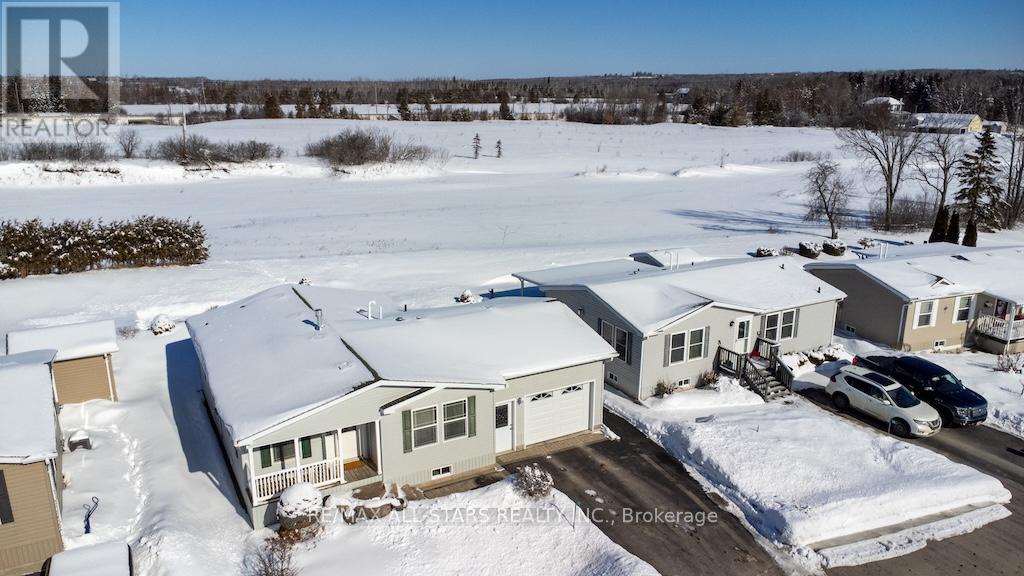 37 Creekside Circle, Kawartha Lakes, Ontario  K0M 1L0 - Photo 22 - X12818716