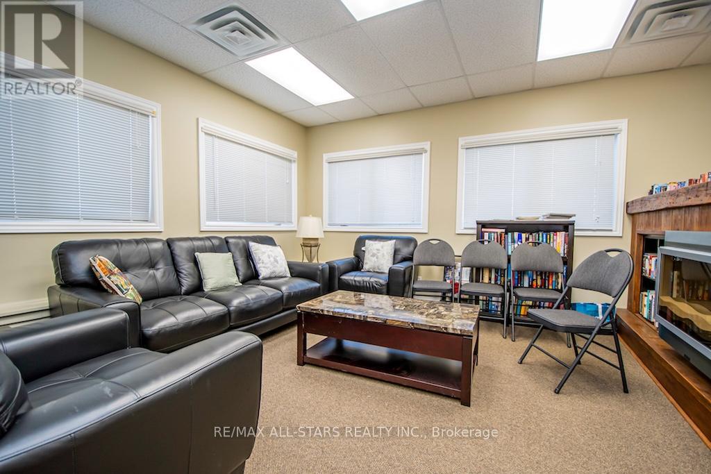 37 Creekside Circle, Kawartha Lakes, Ontario  K0M 1L0 - Photo 30 - X12818716