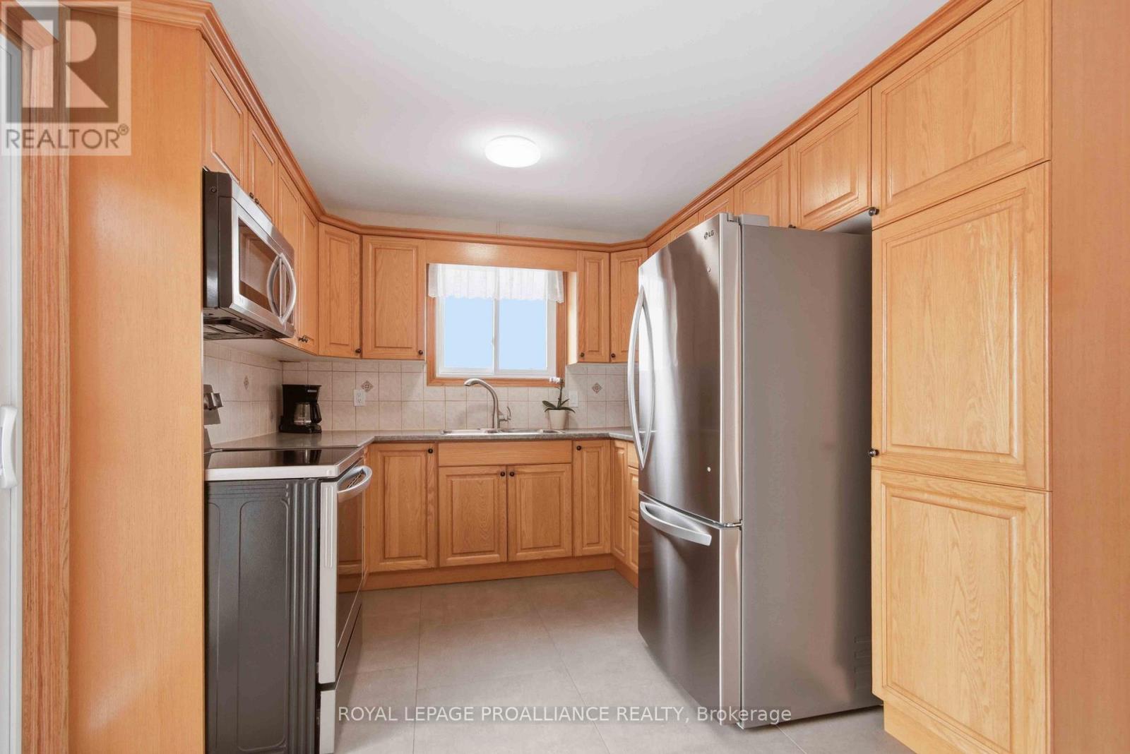 97 Prospect Hill, Quinte West, Ontario  K8V 2V4 - Photo 11 - X12818724