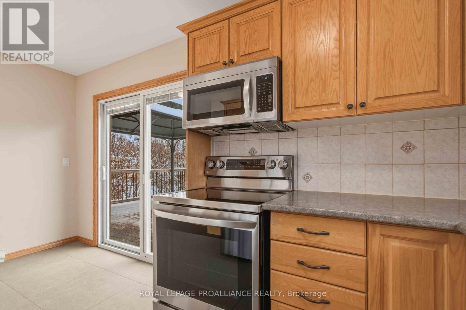 97 Prospect Hill, Quinte West, Ontario  K8V 2V4 - Photo 13 - X12818724