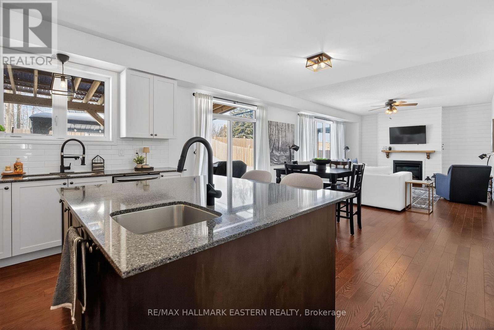 141 Highlands Boulevard, Cavan Monaghan (Cavan Twp), Ontario  L0A 1G0 - Photo 12 - X12818948