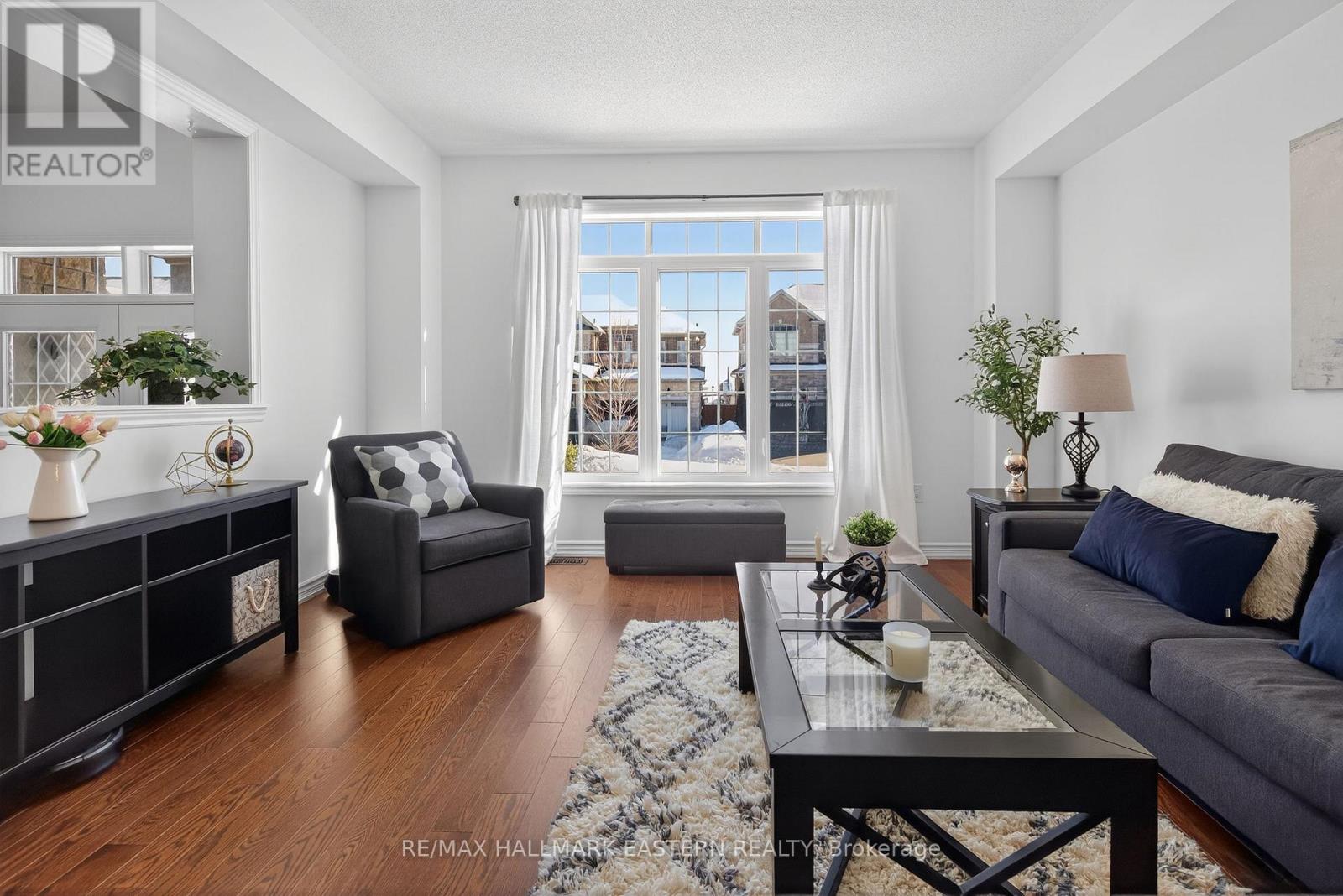 141 Highlands Boulevard, Cavan Monaghan (Cavan Twp), Ontario  L0A 1G0 - Photo 3 - X12818948