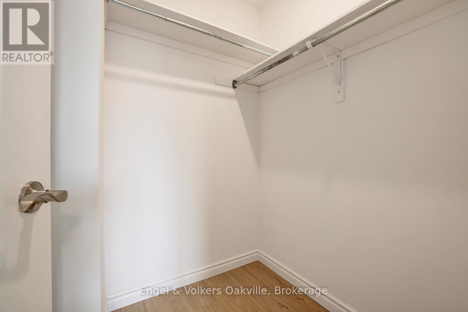 3933 Coachman Circle, Mississauga, Ontario  L5M 6R1 - Photo 34 - W12818944