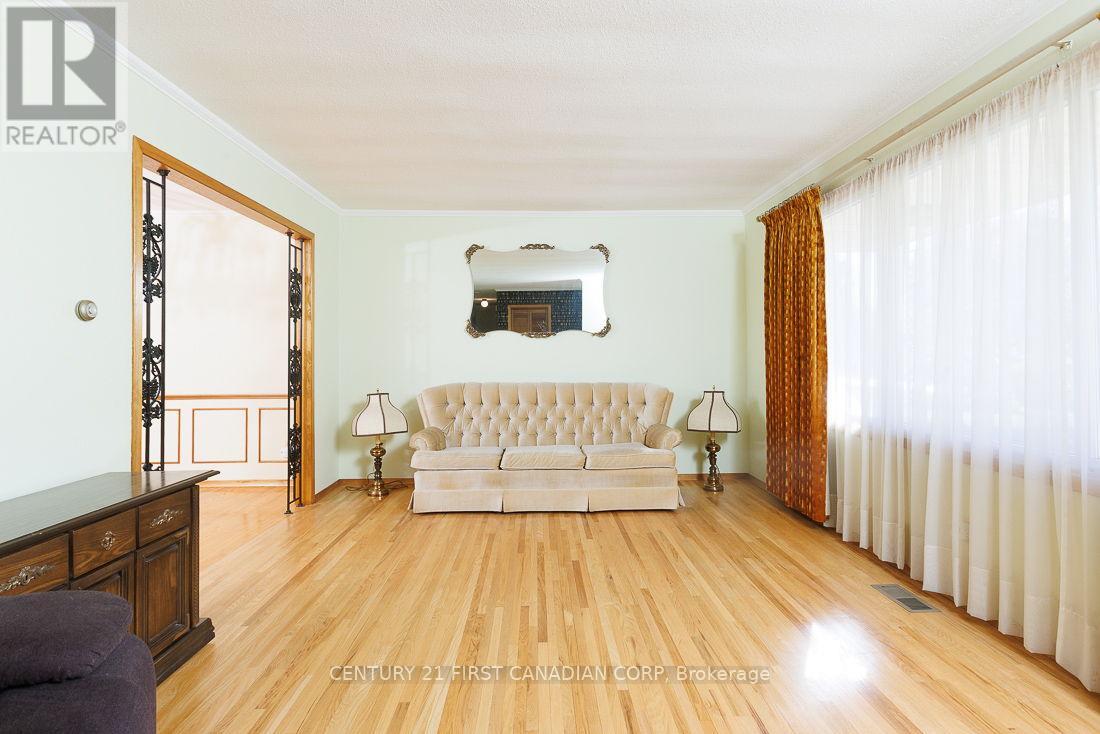 1230 Hamilton Road, London East, Ontario  N5W 1B2 - Photo 13 - X12818804