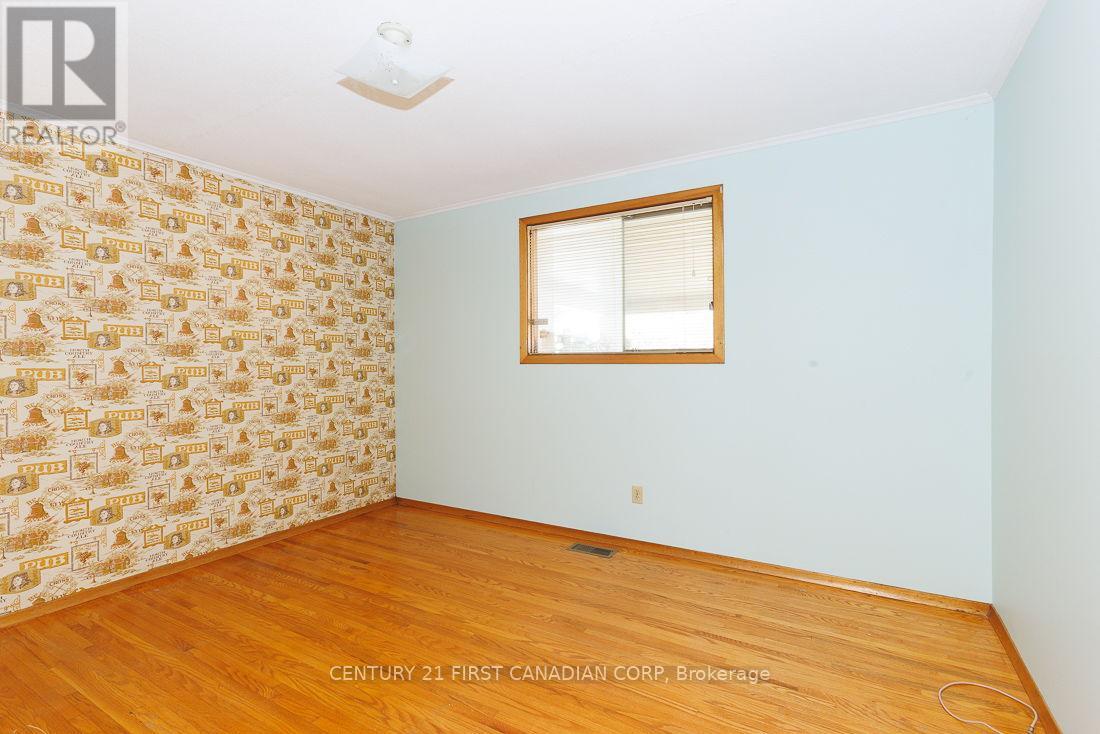 1230 Hamilton Road, London East, Ontario  N5W 1B2 - Photo 28 - X12818804