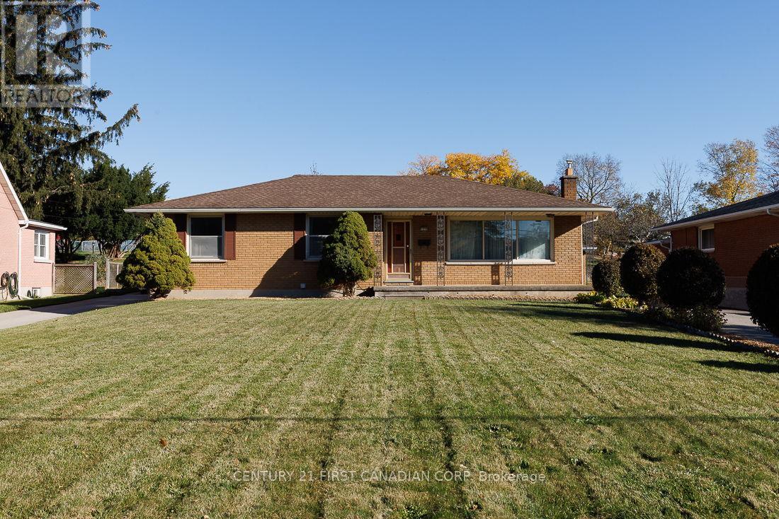 1230 Hamilton Road, London East, Ontario  N5W 1B2 - Photo 39 - X12818804