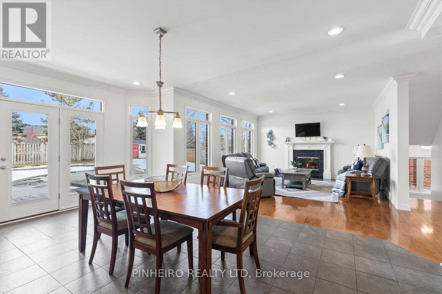 538 Cottontail Crescent, London North, Ontario  N5X 4M4 - Photo 6 - X12818880