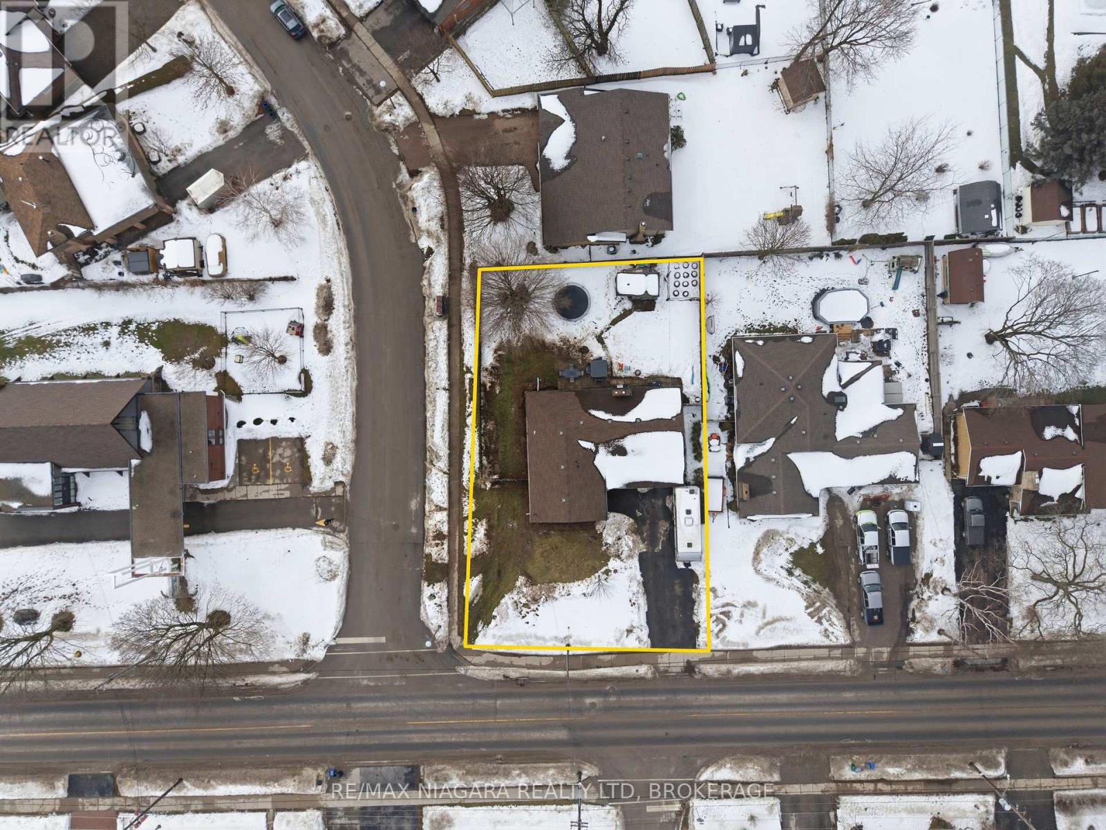 1350 Haist Street, Pelham, Ontario  L0S 1M0 - Photo 28 - X12807322