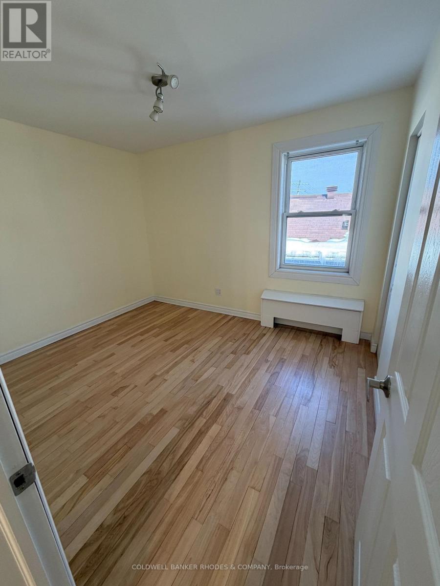 6 - 406 Montreal Road, Ottawa, Ontario  K1K 0V4 - Photo 10 - X12818838