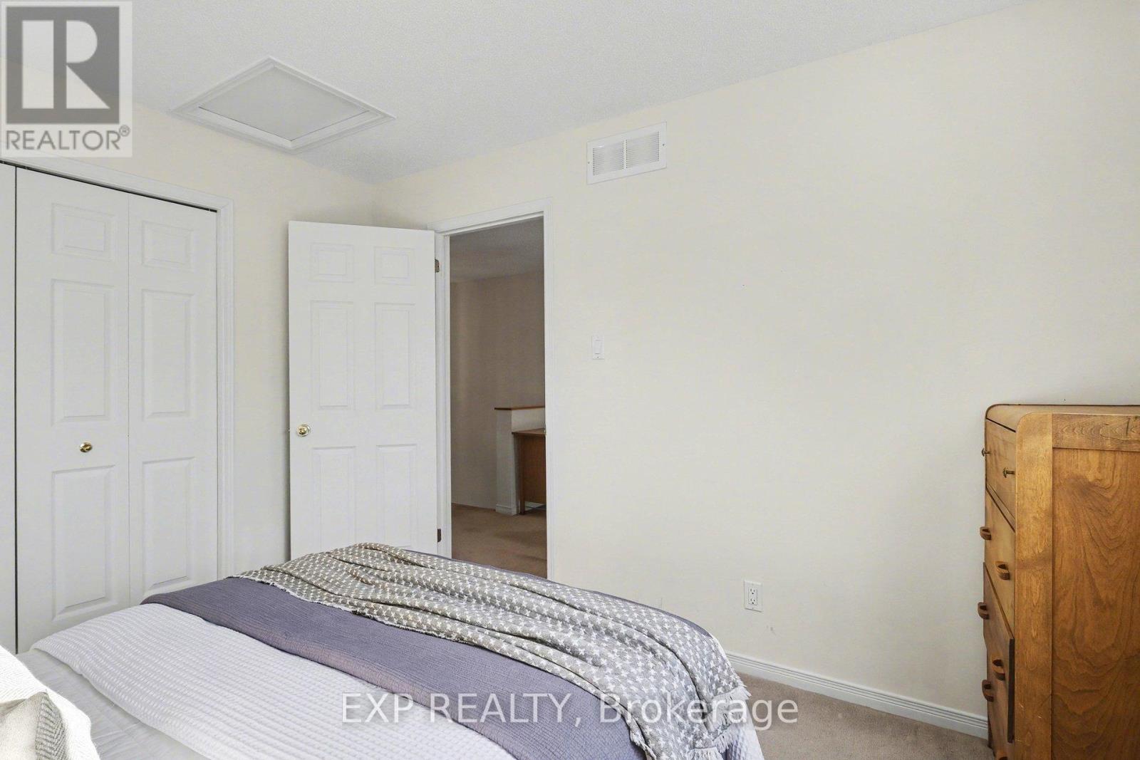 89 Inverkip Avenue, Ottawa, Ontario  K1T 4B9 - Photo 26 - X12818952