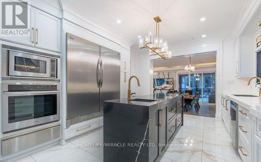 1540 Mississauga Road, Mississauga, Ontario  L5H 2K1 - Photo 12 - W12807984