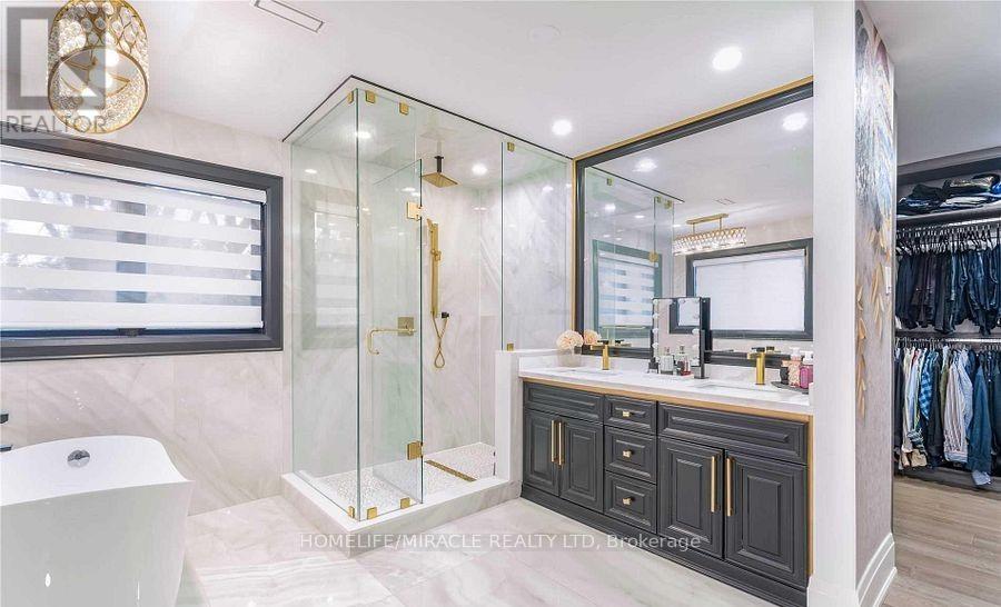 1540 Mississauga Road, Mississauga, Ontario  L5H 2K1 - Photo 19 - W12807984