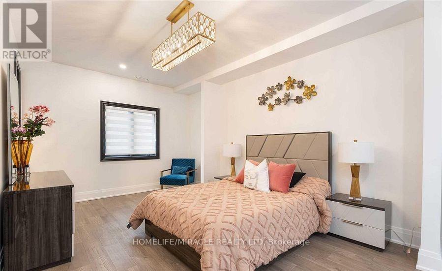 1540 Mississauga Road, Mississauga, Ontario  L5H 2K1 - Photo 28 - W12807984