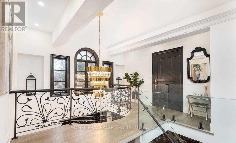 1540 Mississauga Road, Mississauga, Ontario  L5H 2K1 - Photo 17 - W12807984