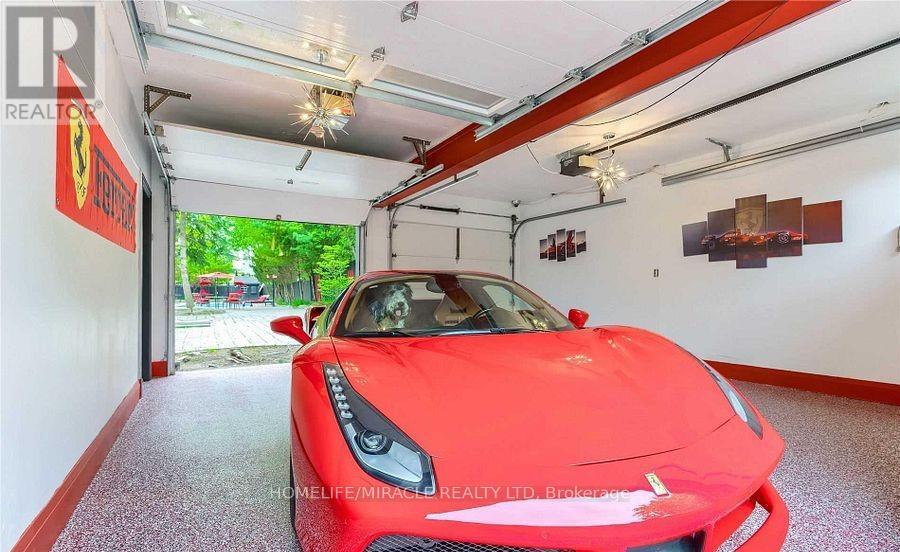 1540 Mississauga Road, Mississauga, Ontario  L5H 2K1 - Photo 4 - W12807984