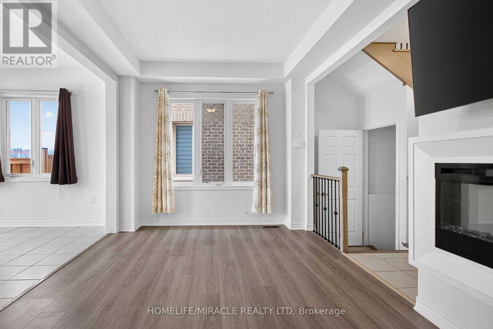 62 Holcomb Terrace, Hamilton, Ontario  L6R 3K3 - Photo 10 - X12817240