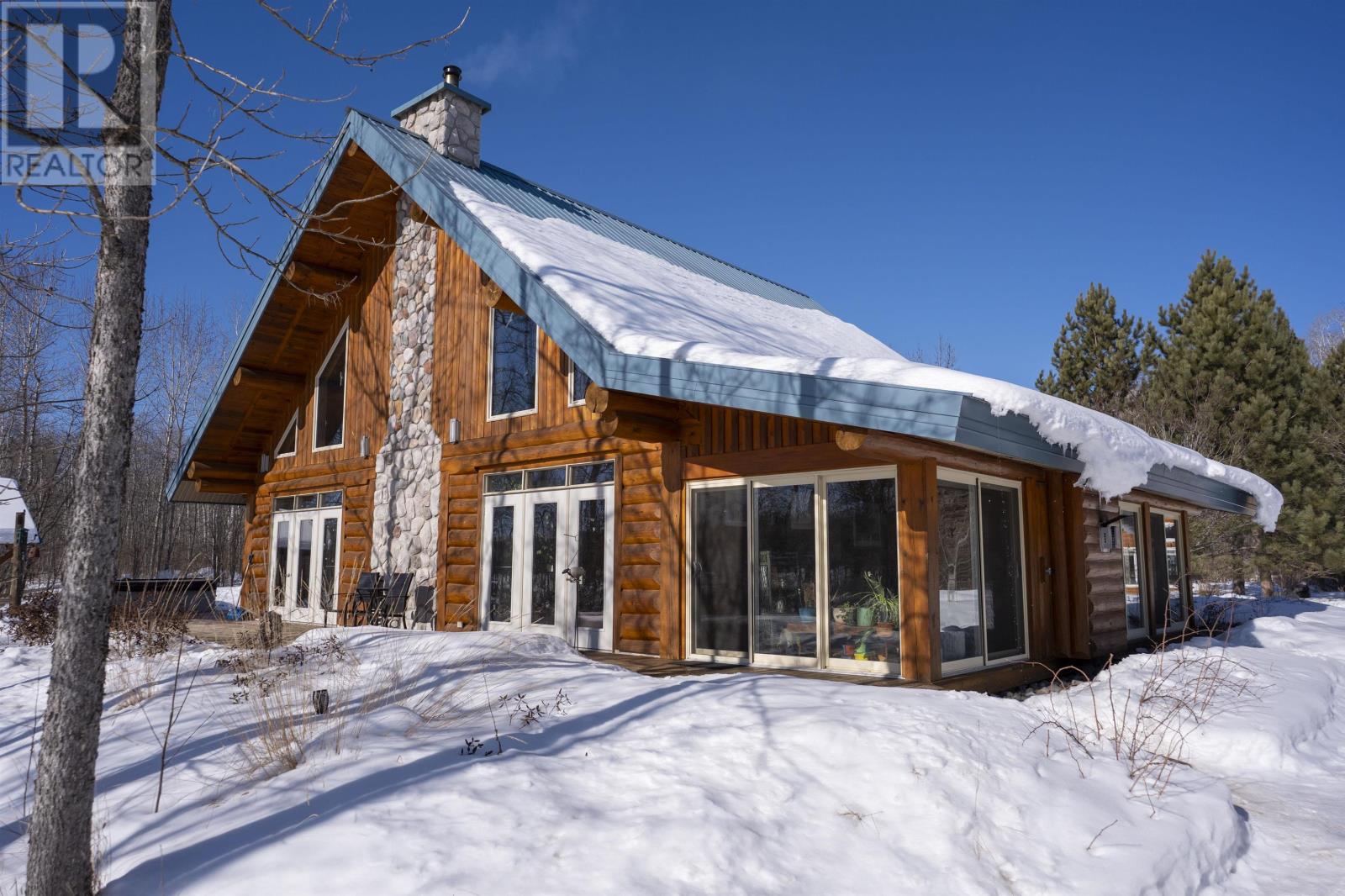 779 Harstone Dr, Kakakbeka Falls, Ontario  P0T 1W0 - Photo 1 - TB2600295