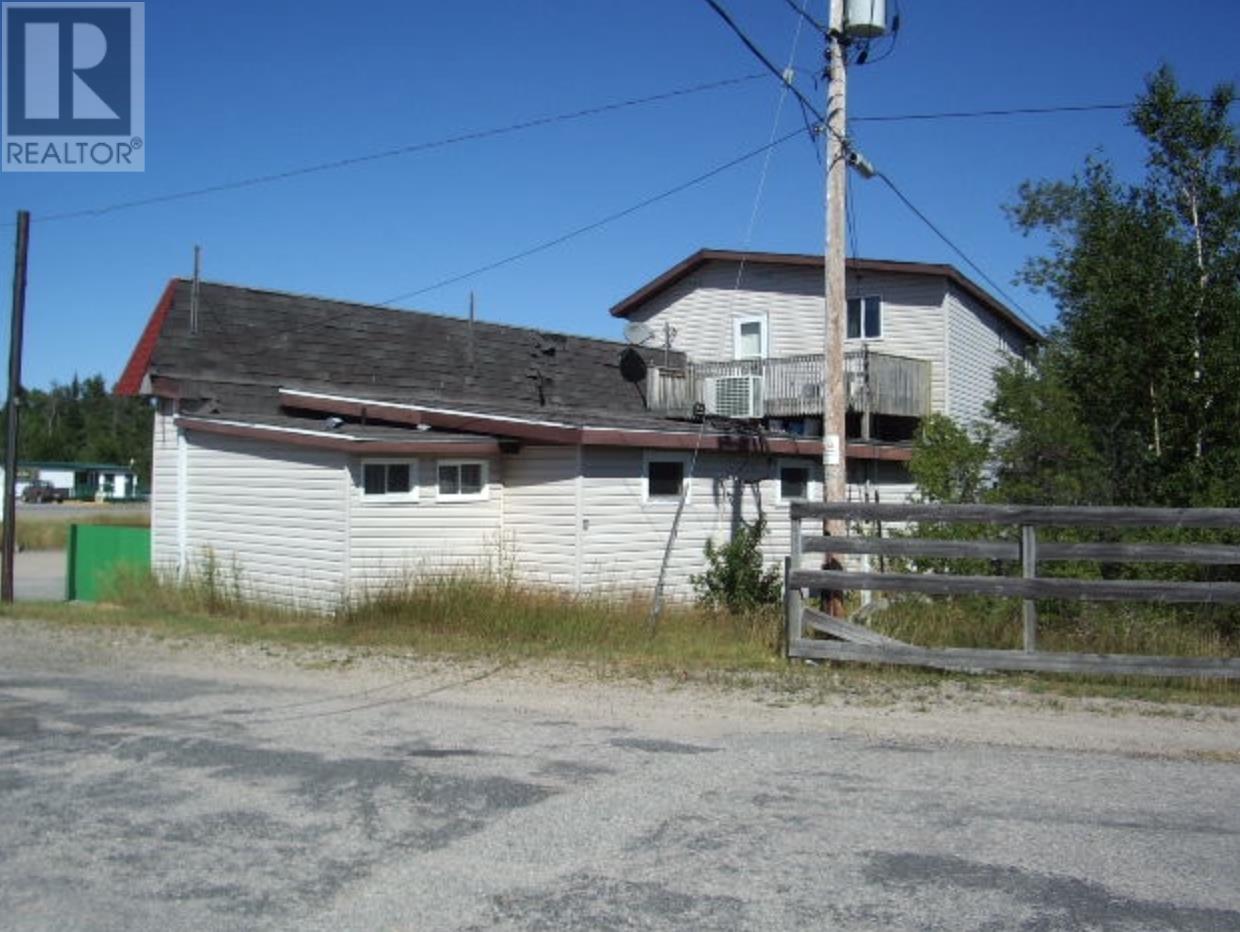 143 Vermilion Bay St, Vermilion Bay, Ontario  P0V 2V0 - Photo 2 - TB2600294