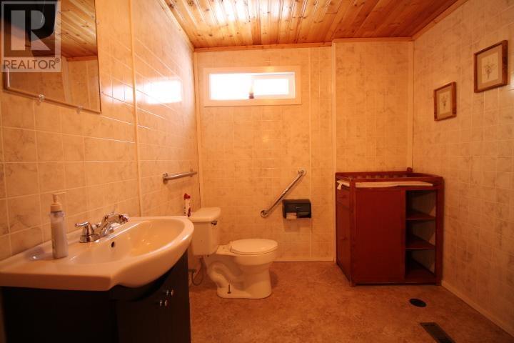 143 Vermilion Bay St, Vermilion Bay, Ontario  P0V 2V0 - Photo 6 - TB2600294