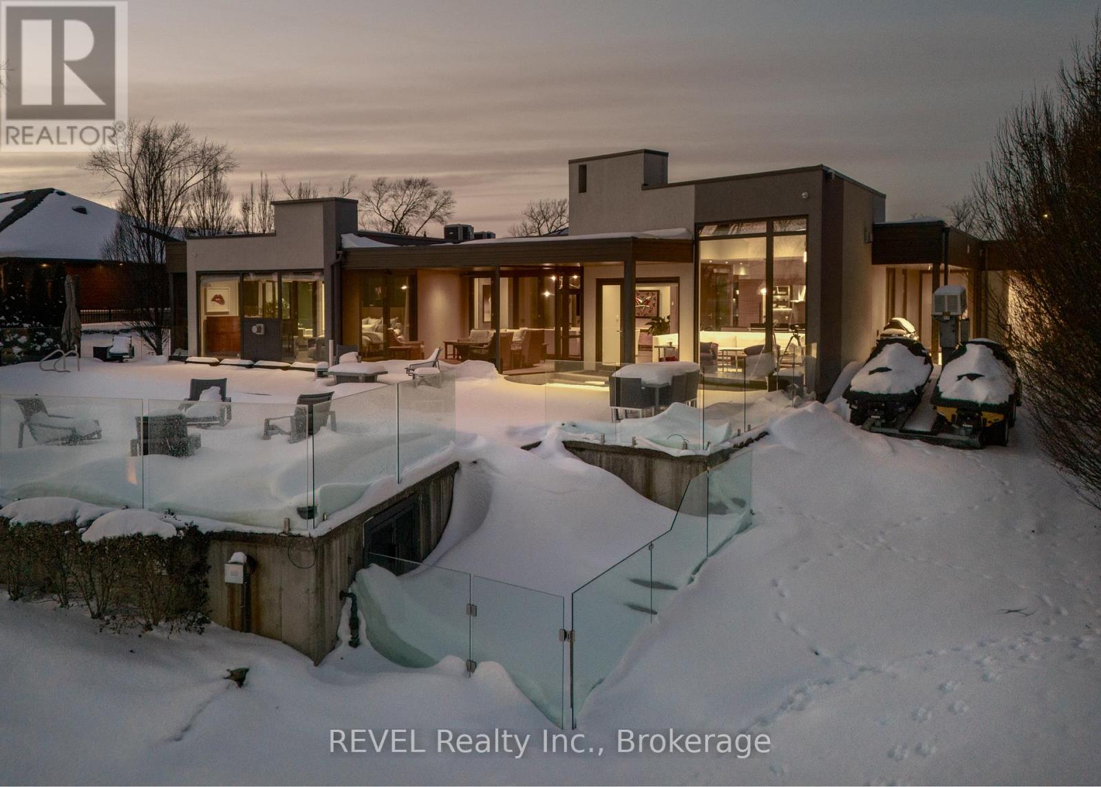 3323 Lakecrest Court, Fort Erie, Ontario  L0S 1N0 - Photo 41 - X12818942