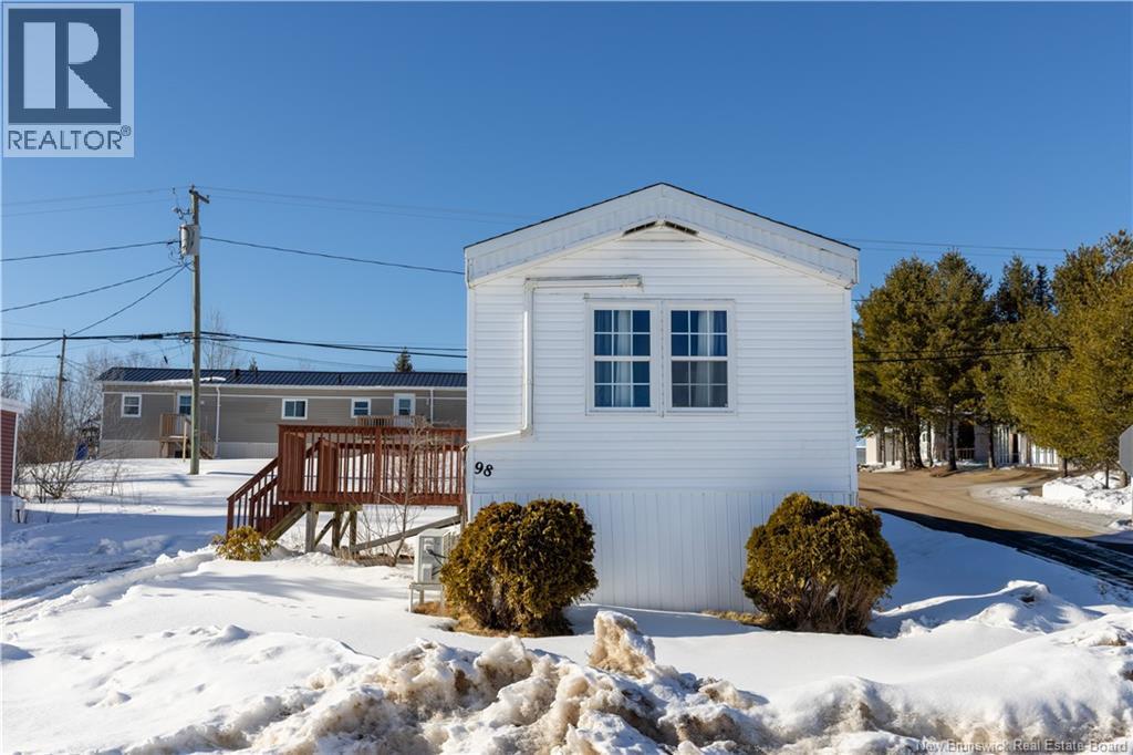98 Evergreen Street, Fredericton, New Brunswick  E3B 6N3 - Photo 2 - NB134006