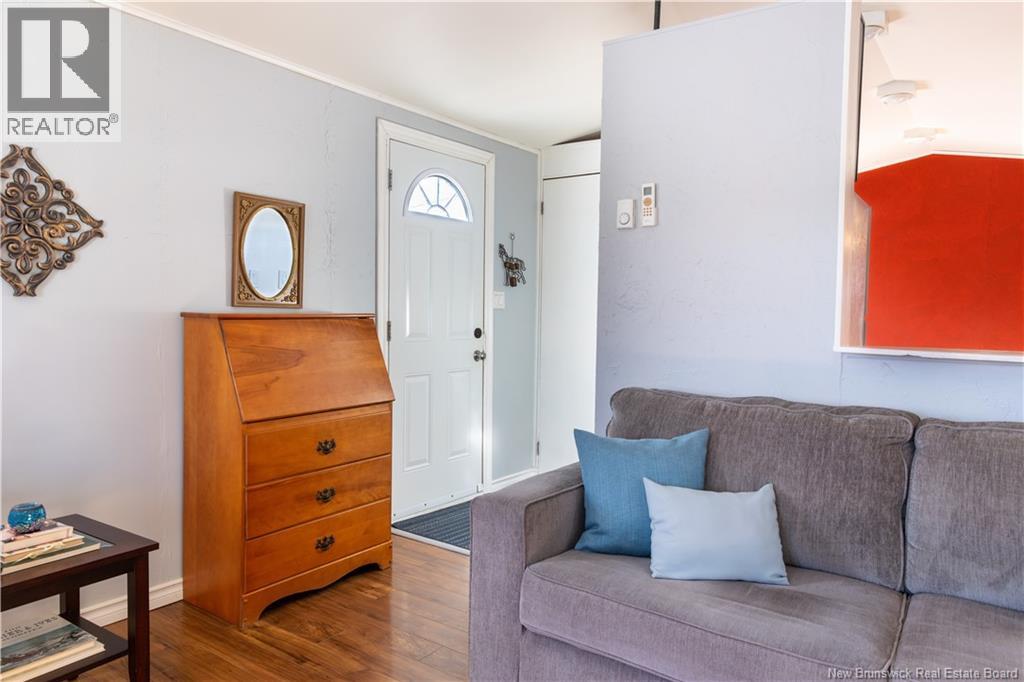 98 Evergreen Street, Fredericton, New Brunswick  E3B 6N3 - Photo 8 - NB134006