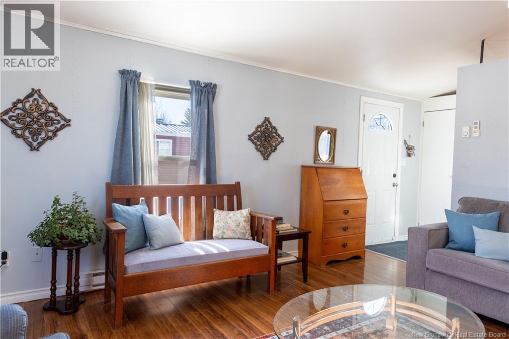 98 Evergreen Street, Fredericton, New Brunswick  E3B 6N3 - Photo 9 - NB134006
