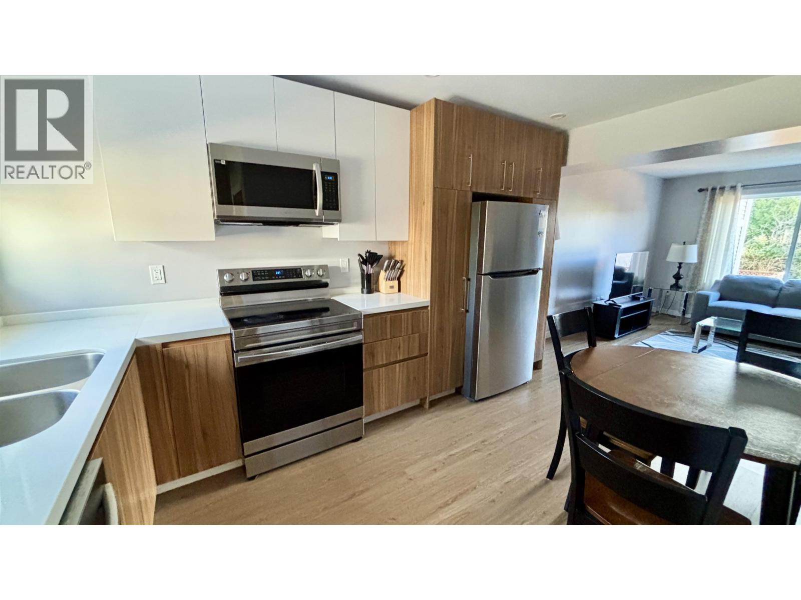 24 1425 Nalabila Boulevard, Kitimat, British Columbia  V8C 1E4 - Photo 3 - R3093375