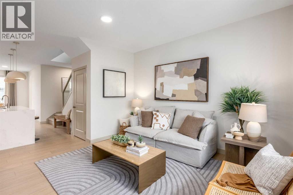 605 Savanna Drive Ne, Calgary, Alberta  T3J 5P8 - Photo 3 - A2284263