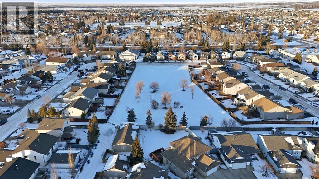 1 Duval Crescent, Red Deer, Alberta  T4R 2Y7 - Photo 36 - A2279701