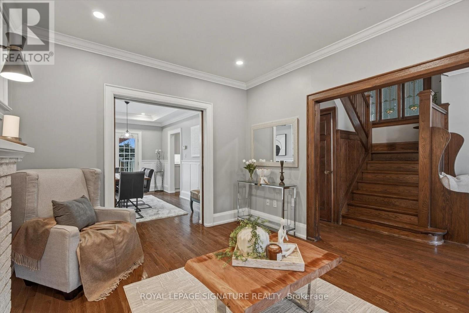 55 Atlas Avenue, Toronto, Ontario  M6C 3P1 - Photo 10 - C12818680