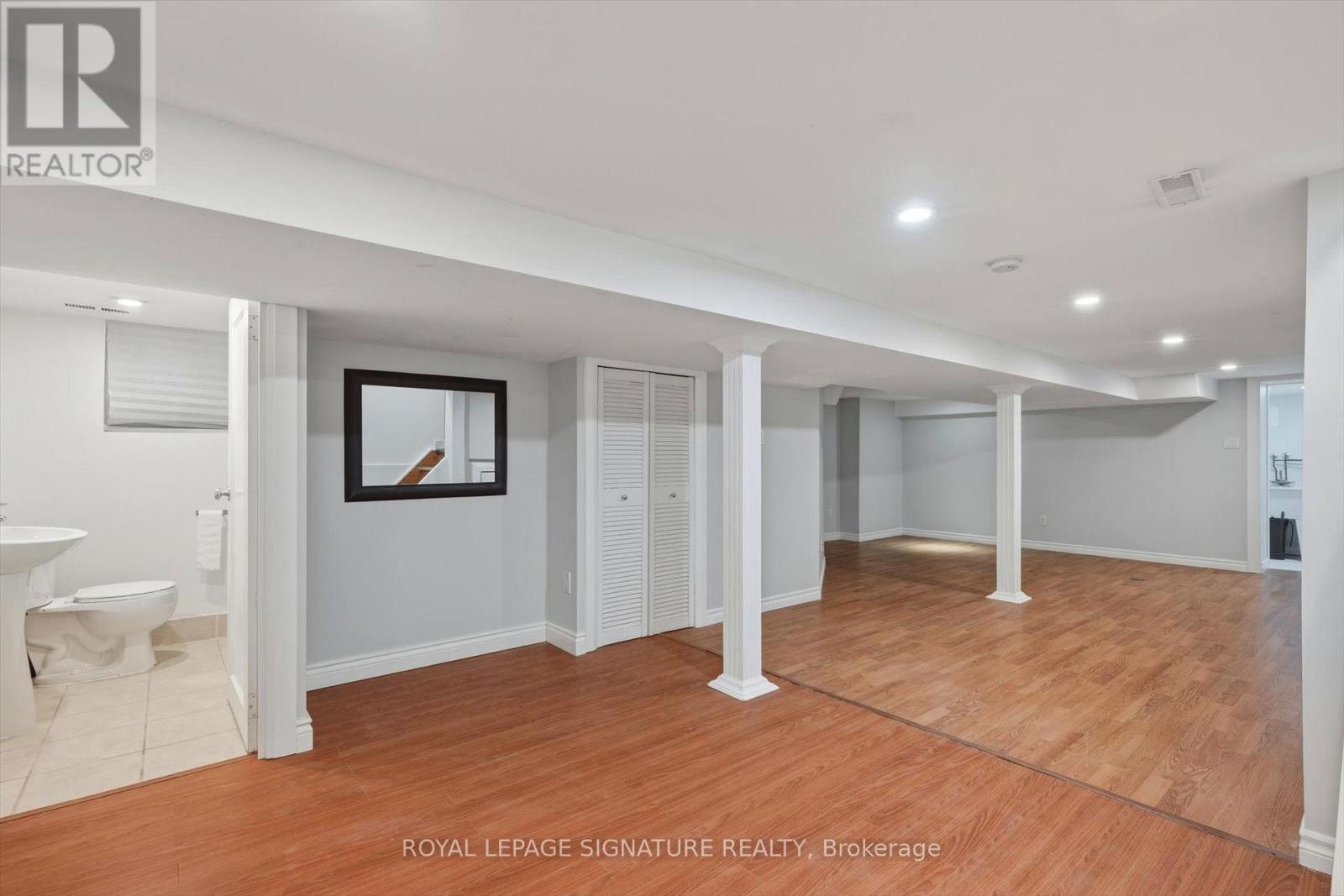 55 Atlas Avenue, Toronto, Ontario  M6C 3P1 - Photo 35 - C12818680