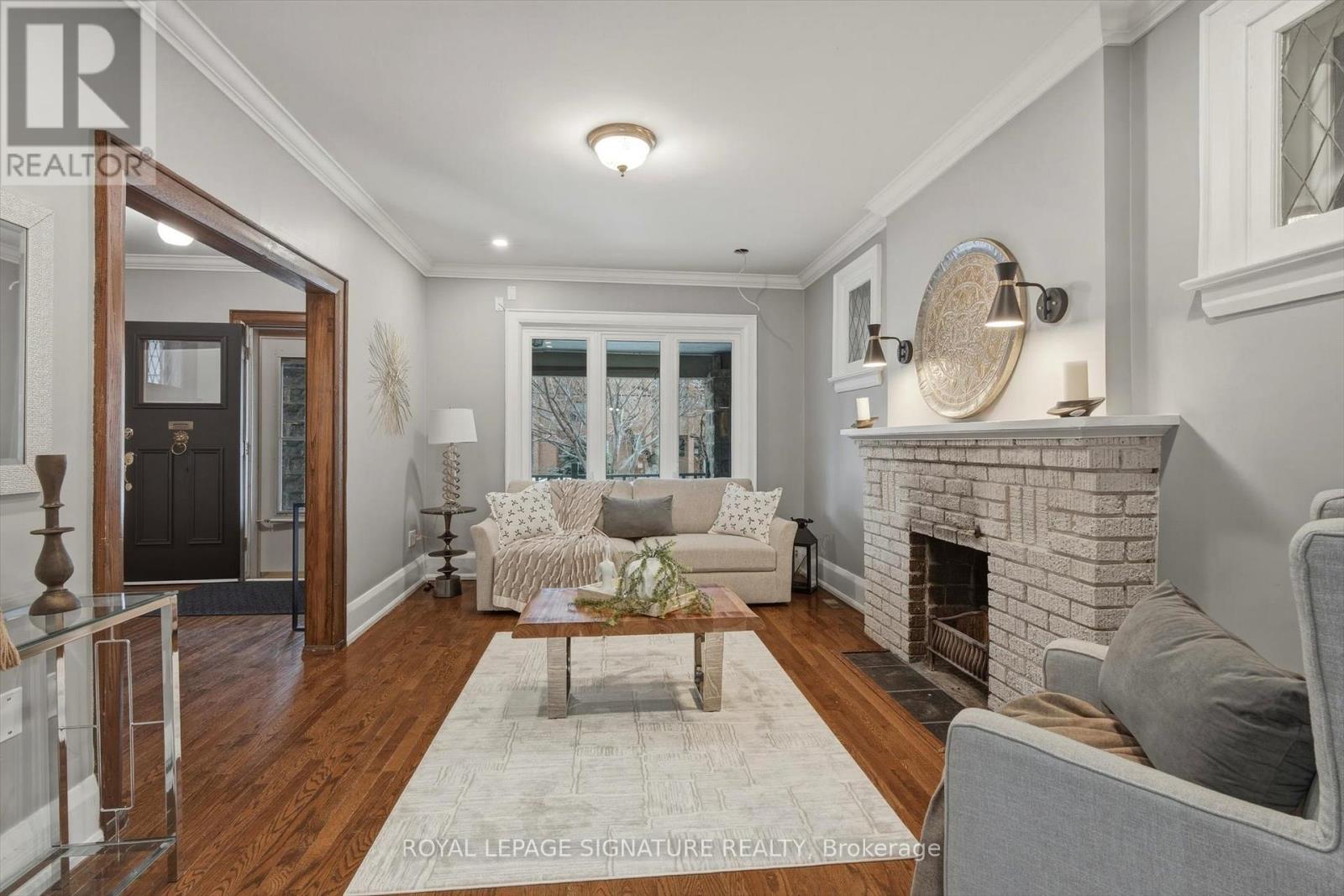 55 Atlas Avenue, Toronto, Ontario  M6C 3P1 - Photo 9 - C12818680