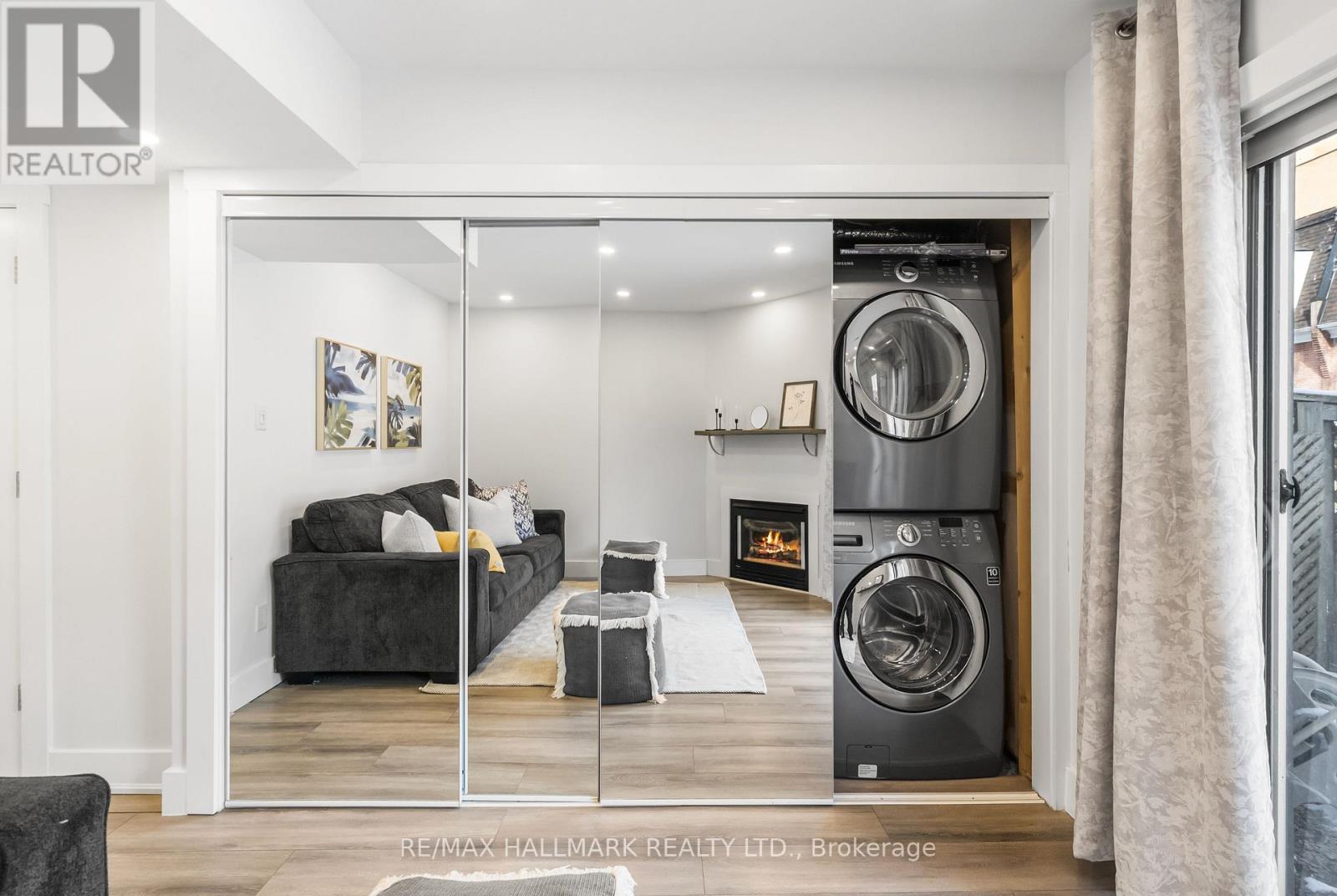 9 Douville Court, Toronto, Ontario  M5A 4E7 - Photo 28 - C12818708