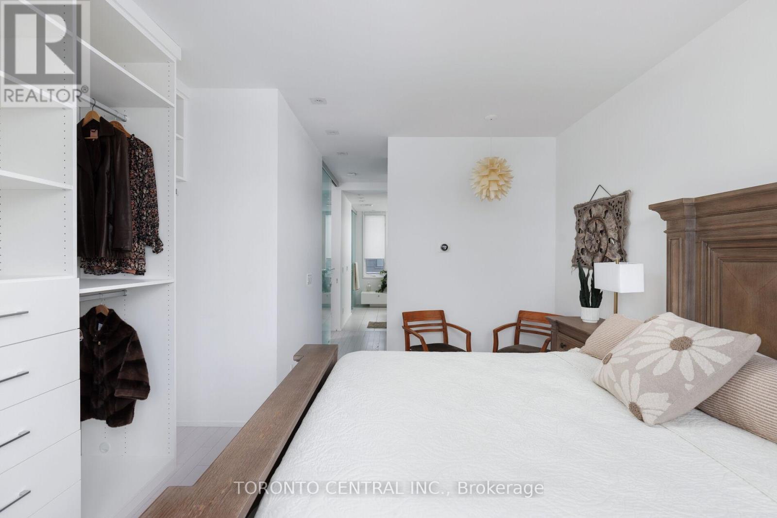 258 Manning Avenue, Toronto, Ontario  M6J 2K7 - Photo 31 - C12818970