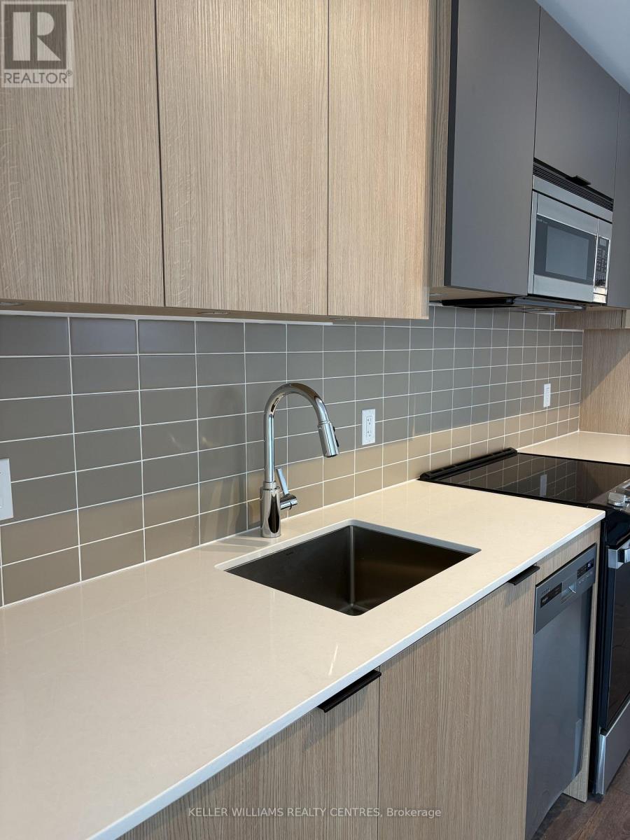 1001 - 1350 Ellesmere Road, Toronto, Ontario  M1P 0G6 - Photo 2 - E12818686