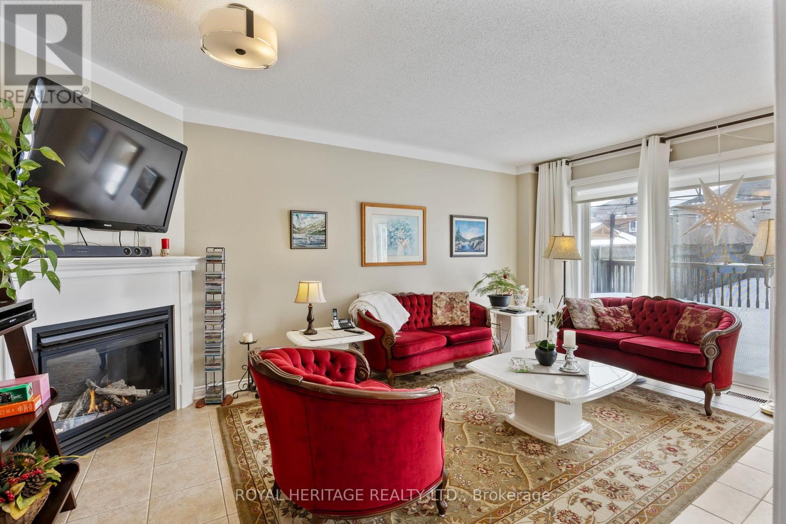 12 Floree Street, Whitby, Ontario  L1R 3B2 - Photo 10 - E12818776