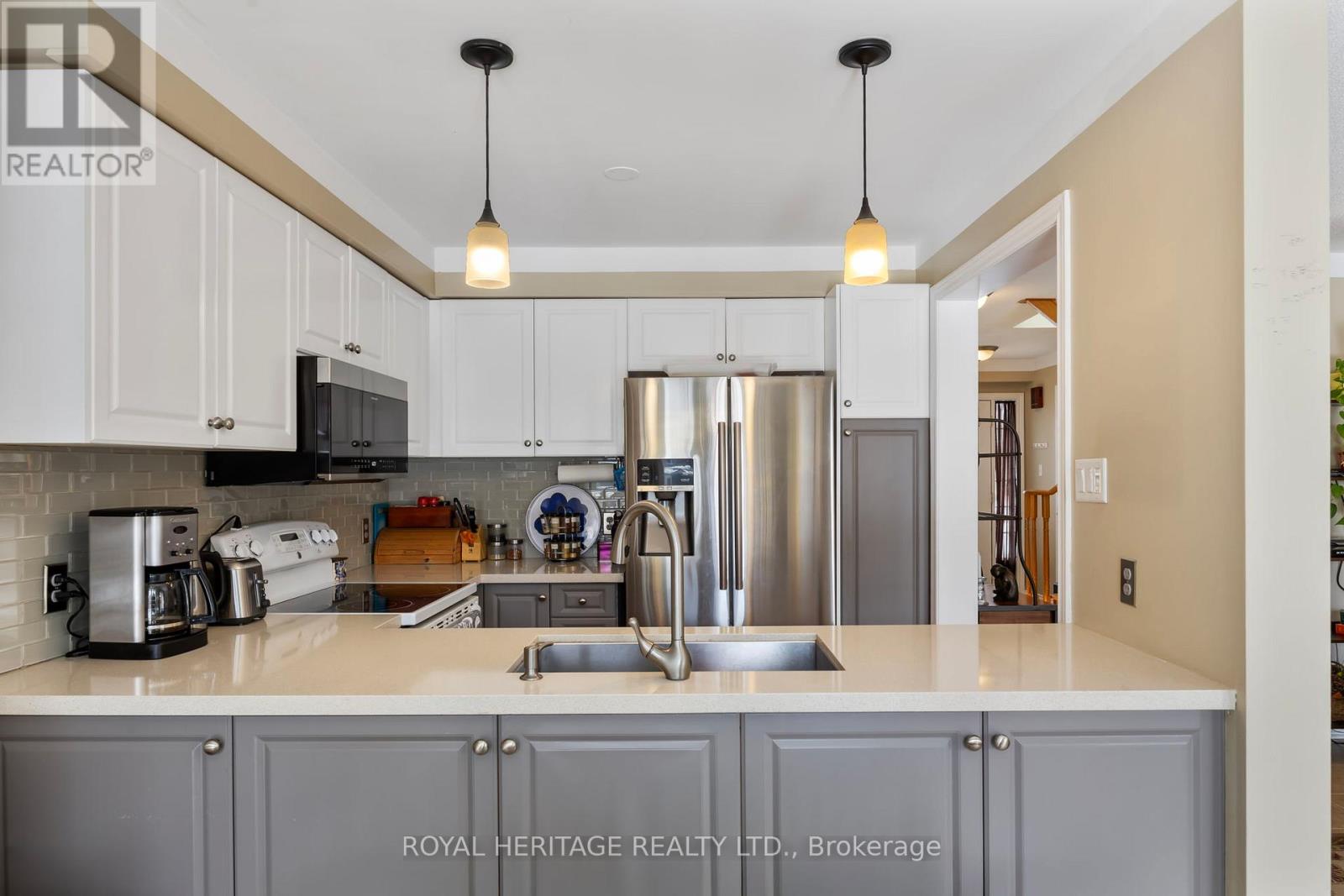 12 Floree Street, Whitby, Ontario  L1R 3B2 - Photo 20 - E12818776