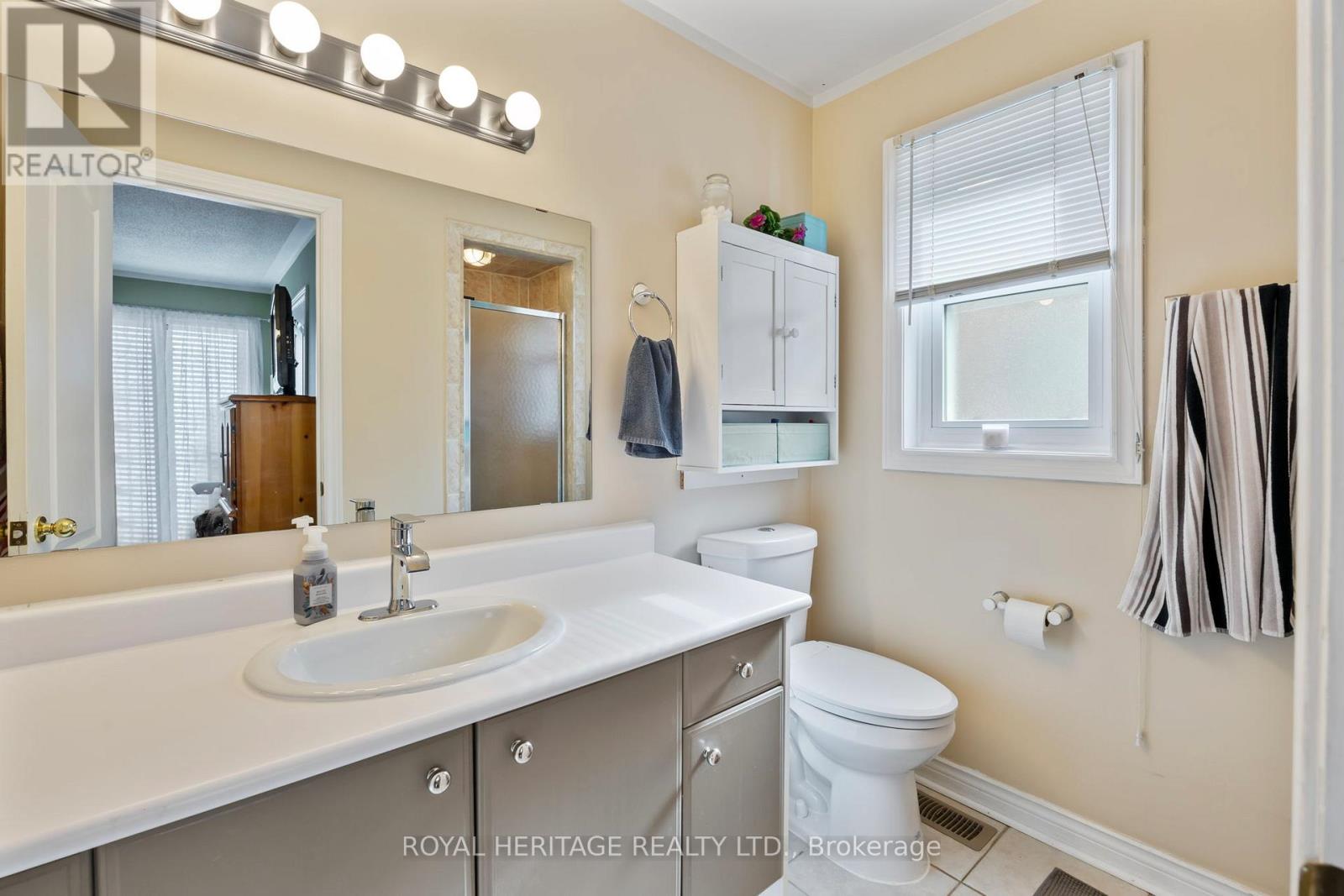 12 Floree Street, Whitby, Ontario  L1R 3B2 - Photo 30 - E12818776