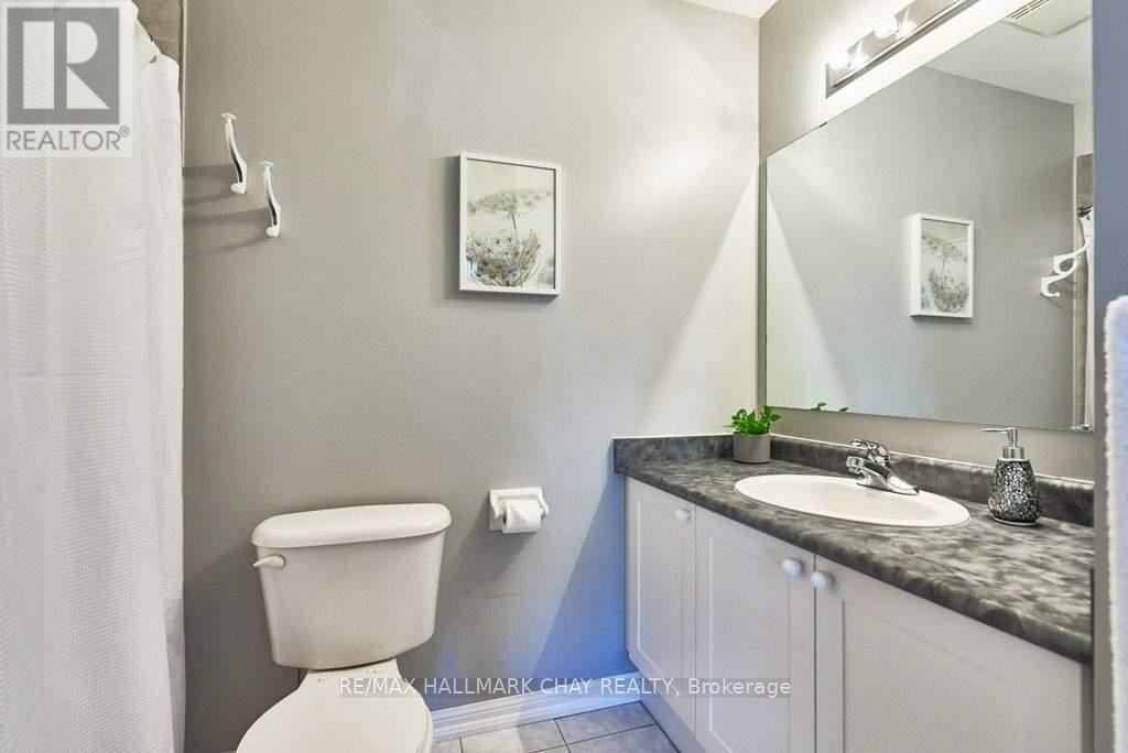 129 Kirkland Place, Whitby, Ontario  L1P 1W8 - Photo 12 - E12818860