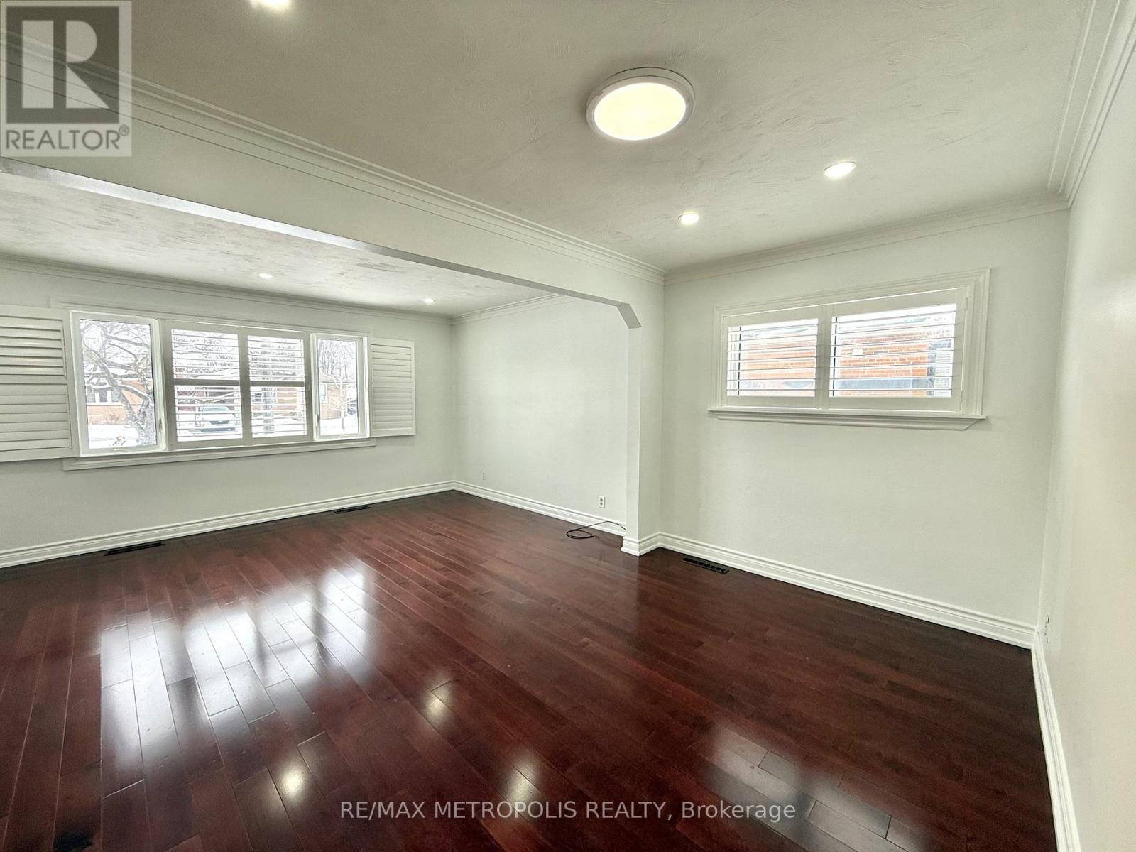 Main - 45 Kingsdown Drive, Toronto (Ionview), Ontario  M1K 3B9 - Photo 4 - E12818894